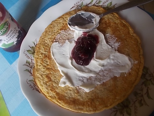 Zdrowy omlet na śniadanie.